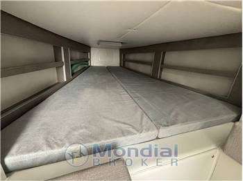 Doviboat One Way 100 Cabin