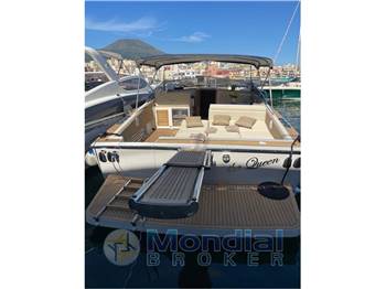 Tornado 38 Flushdeck