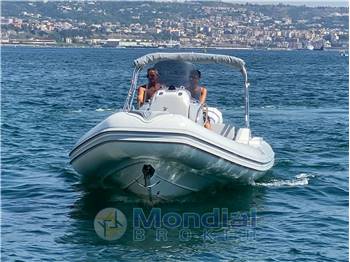 SACS Strider 9