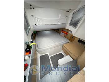 SACS Stratos 42
