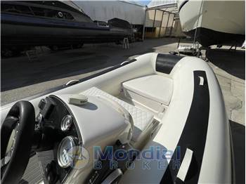 Geniuss Yacht Tender 420 Cruiser