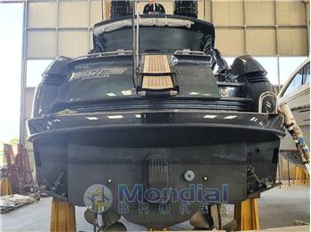 Pershing 50