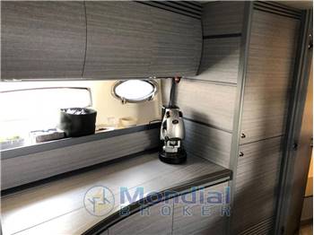 Pershing 50