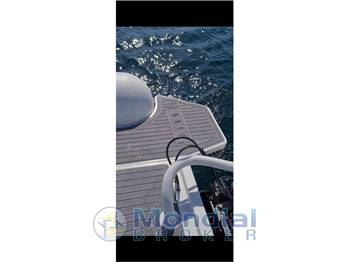 Doviboat Senna