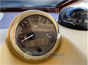 Azimut 47 Fly