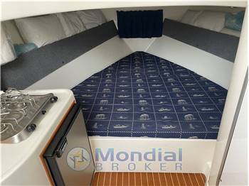 NAVALPLASTICA Feluca 750