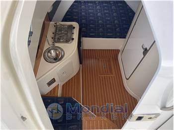 NAVALPLASTICA Feluca 750