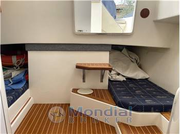 NAVALPLASTICA Feluca 750