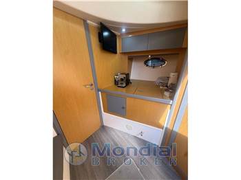 Mano' Marine M37 GrandSport
