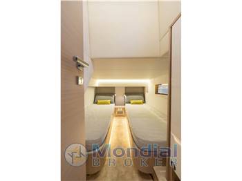 Blu Martin 46 Walkaround