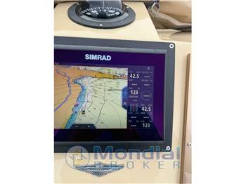 Tornado 38 Flush Deck