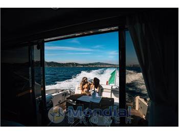 Sunseeker Predator 52