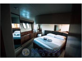 Sunseeker Predator 52