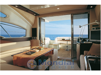 Azimut 43S