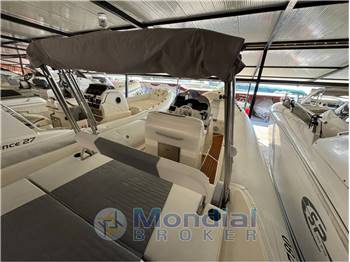 Doviboat 780 Revolution