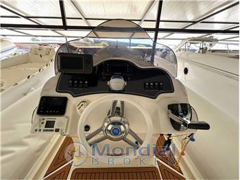 Doviboat 780 Revolution