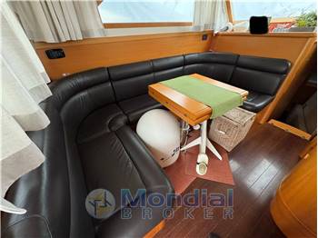 Estensi 440 Goldstar