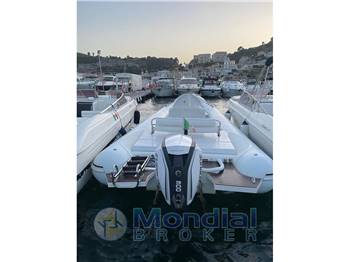 Doviboat 780 Revolution