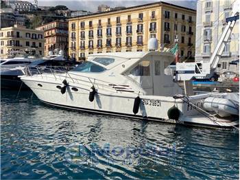 Uniesse 48