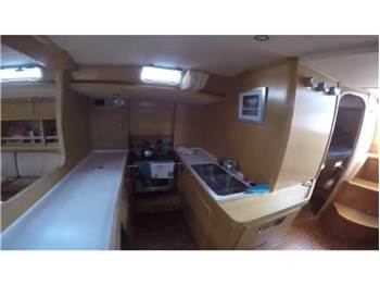 C.N. Yacht 2000 Vallicelli 65