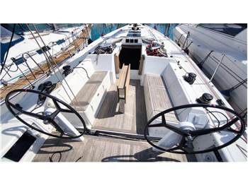 Solaris Yachts Solaris 42