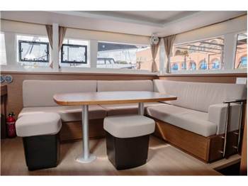 Lagoon Yachts Lagoon 450