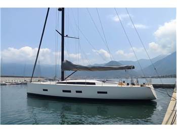 Solaris Yachts Solaris 58