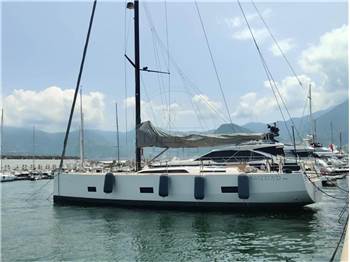 Solaris Yachts Solaris 58