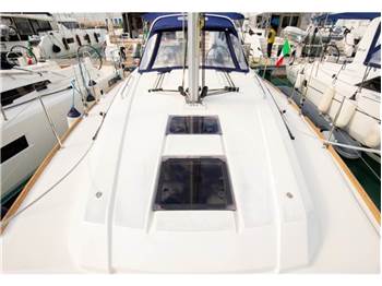 Beneteau OCEANIS 38.1