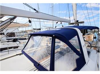 Beneteau OCEANIS 38.1