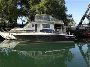 Magnum Marine MAGNUM 38