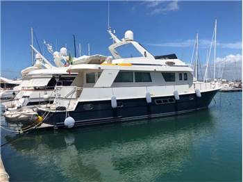 Hatteras Yachts Hatteras 70