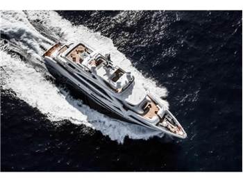 Gulf Craft Majesty 140