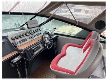 Sea Ray 300 WEEKENDER