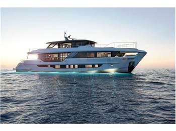 Gulf Craft Majesty 100 Terrace