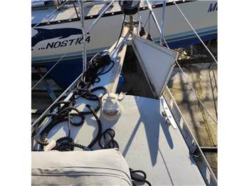 Comar COMET 12