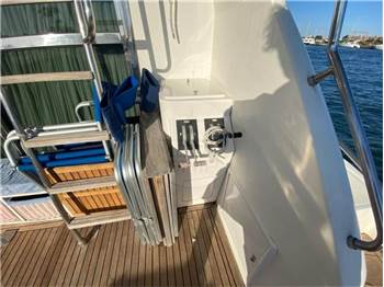 Uniesse Marine UNIESSE 48 FLY