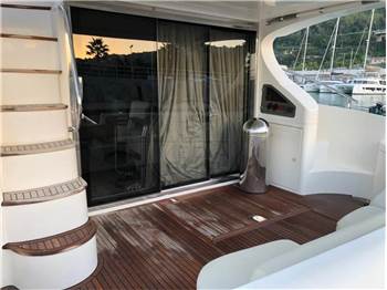 Azimut 50