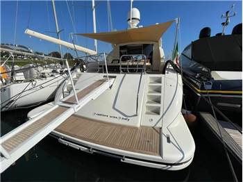 Cantiere Navale Arno Leopard 24