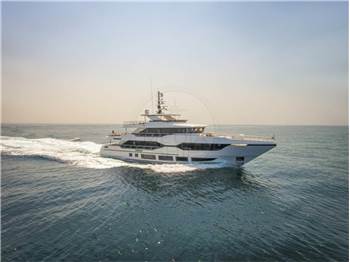 Gulf Craft Majesty 120