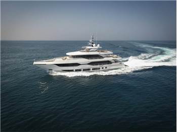 Gulf Craft Majesty 120