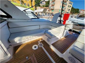 Regal Marine Regal 3350