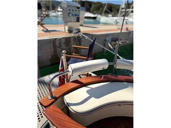 Nautica Esposito Futura Cabin 28 Sport