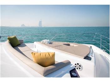 Gulf Craft Majesty 62