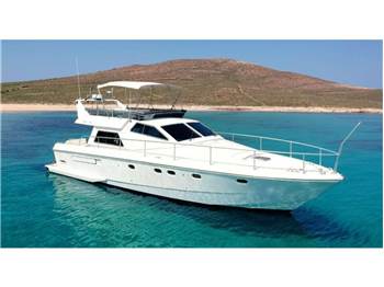 Ferretti 52 S