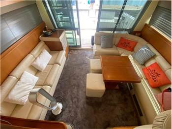 Ferretti 52 S