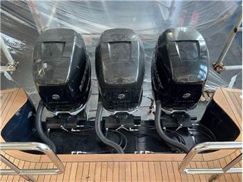 Austin Parker Ibiza 44