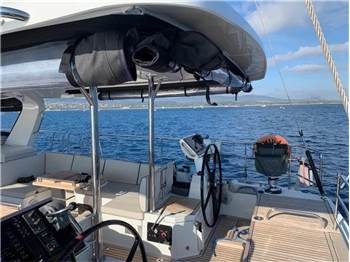 Beneteau Oceanis 62