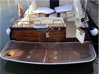 Rose island LOBSTER 49