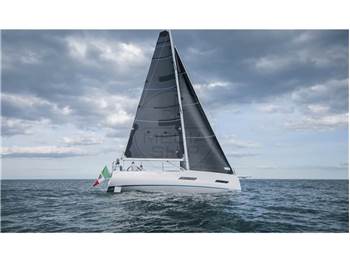 Eleva Yachts The Fortytwo